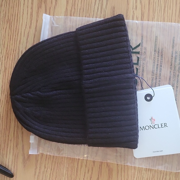 Moncler beanie - Picture 3 of 8